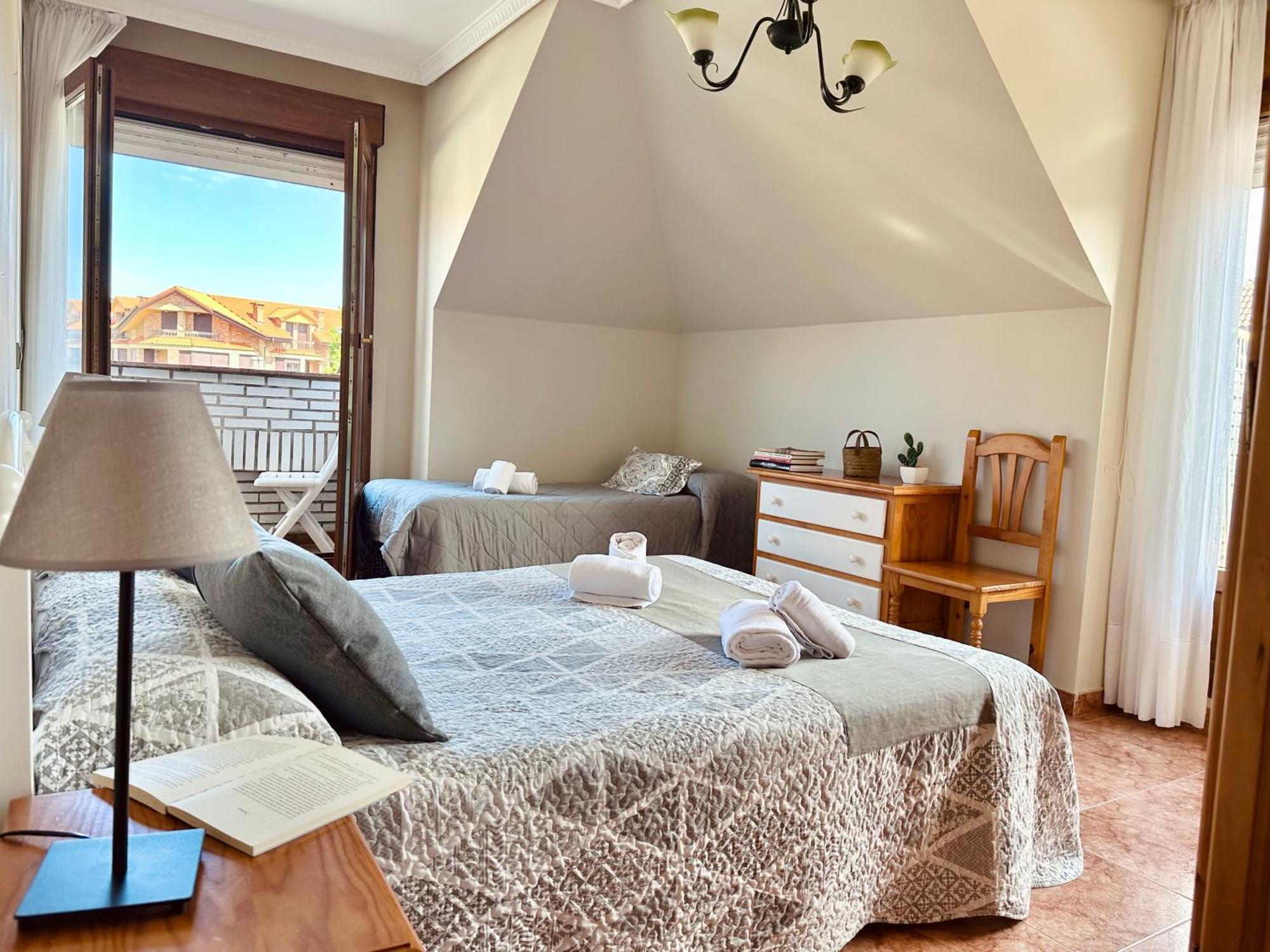 Apartamentos Pineda โนฮา ภายนอก รูปภาพ