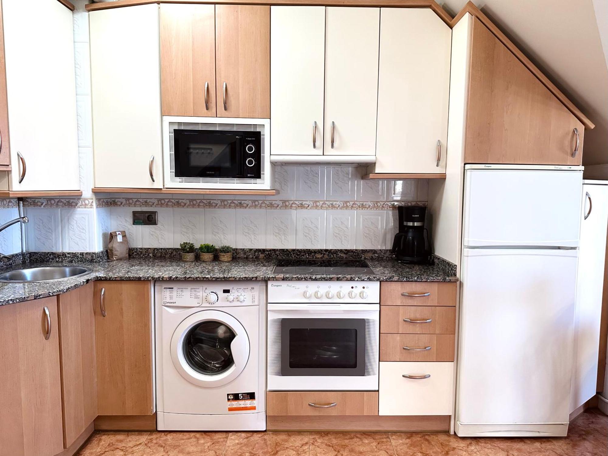 Apartamentos Pineda โนฮา ภายนอก รูปภาพ