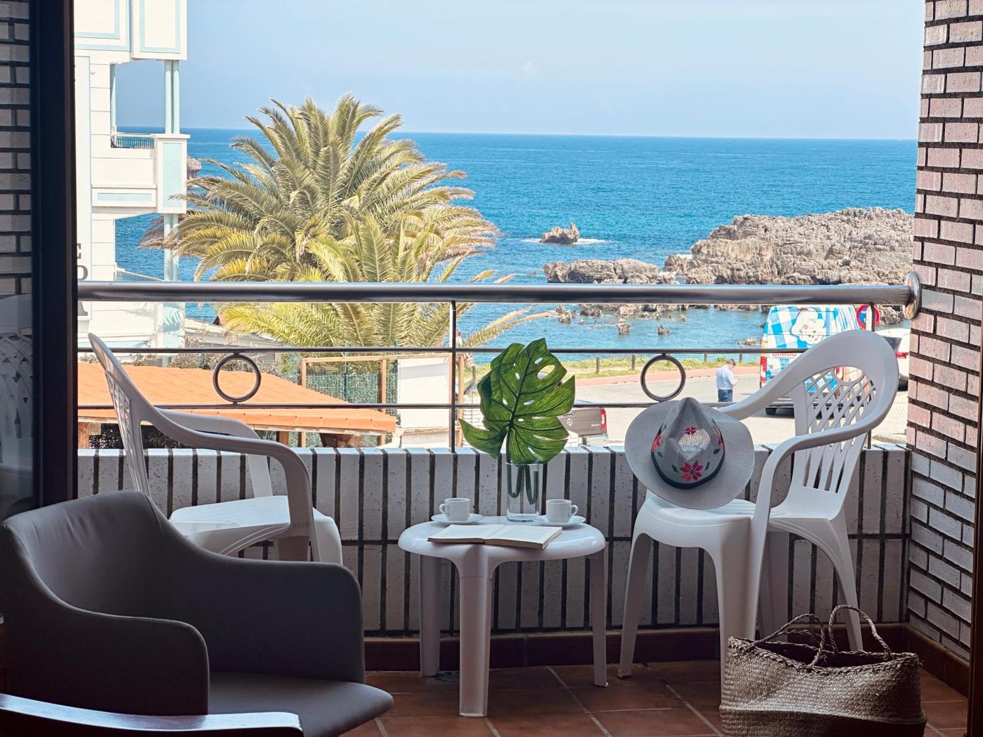Apartamentos Pineda โนฮา ภายนอก รูปภาพ
