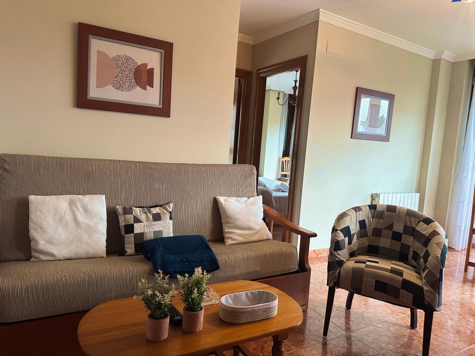 Apartamentos Pineda โนฮา ภายนอก รูปภาพ