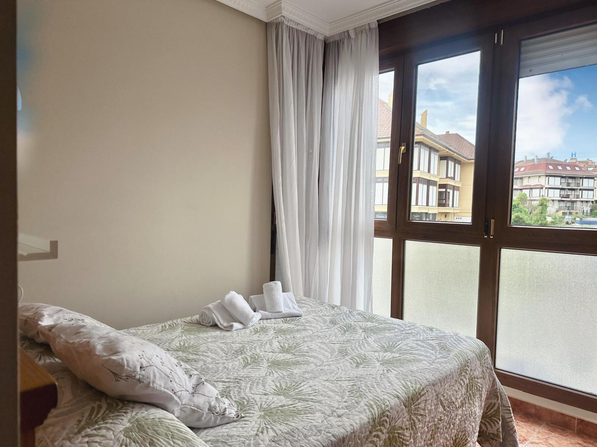 Apartamentos Pineda โนฮา ภายนอก รูปภาพ