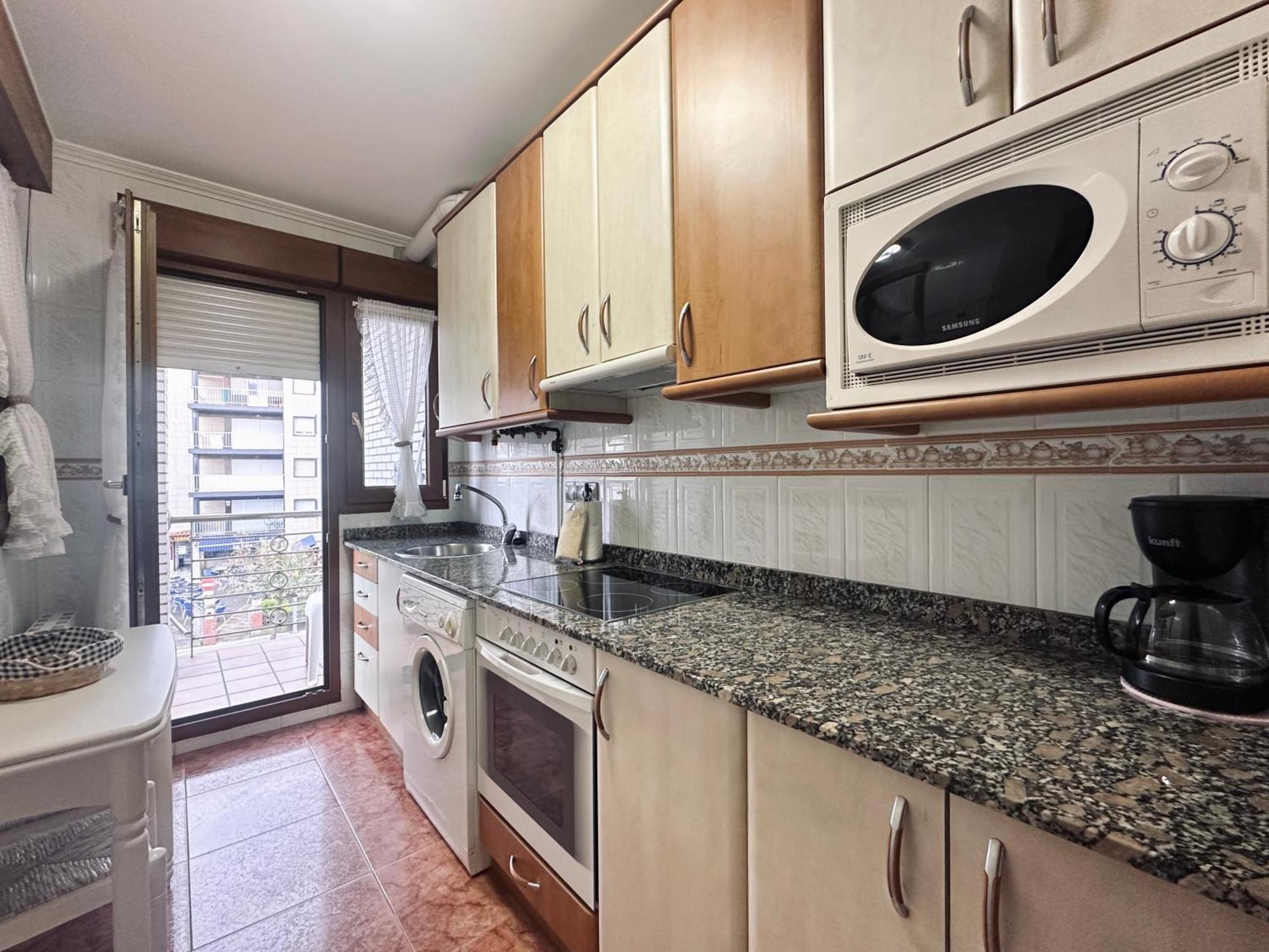 Apartamentos Pineda โนฮา ภายนอก รูปภาพ